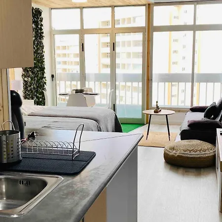 Lovely With Sea View In Da Rocha Апартаменти Портіман