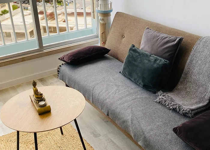 Lovely With Sea View In Da Rocha *